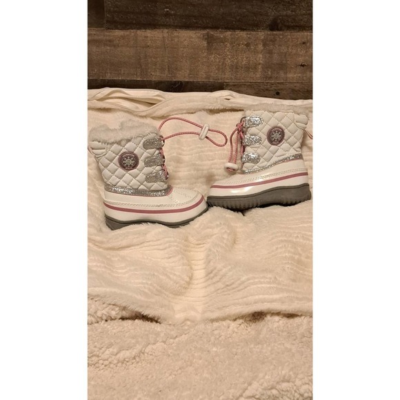 -Toddler Girls Totes Star Winter Snow Boots-Size 5 - Picture 3 of 5